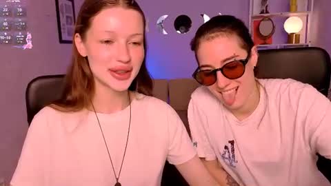 Snapshot of khloebeauty chatting on 06-11-26, 05:49 khloebeauty online show from 06-11-26, 05:49