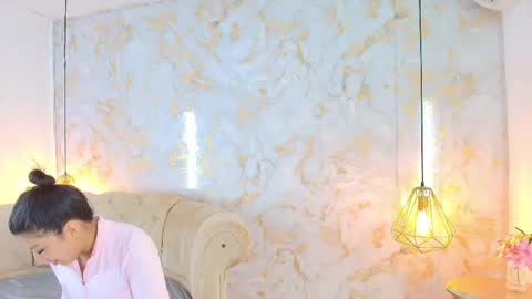 Khloe online show from 05-31-26, 06:09