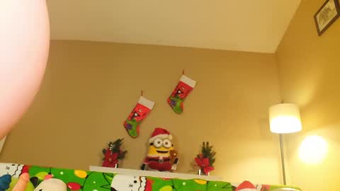 Khloe online show from 12-10-24, 01:11