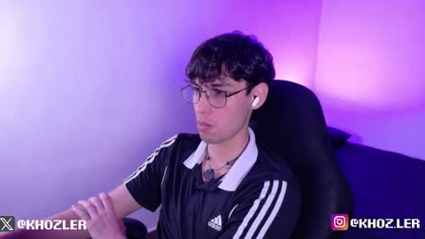 Snapshot of khozler_ chatting on 01-15-26, 12:04 khozler_ online show from 01-15-26, 12:04