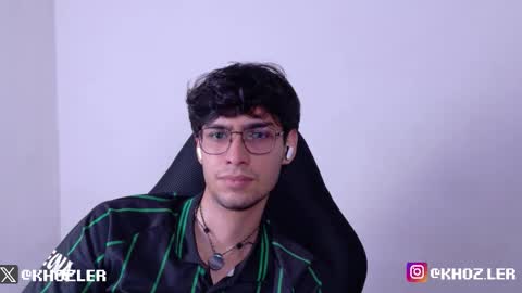 Snapshot of khozler_ chatting on 02-11-26, 02:49 khozler_ online show from 02-11-26, 02:49