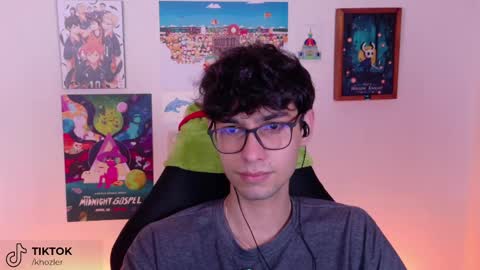 khozler_ online show from 04-26-26, 02:42