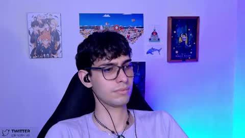 Snapshot of khozler_ chatting on 06-30-26, 02:12 khozler_ online show from 06-30-26, 02:12