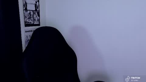 Snapshot of khozler_ chatting on 07-23-26, 11:35 khozler_ online show from 07-23-26, 11:35