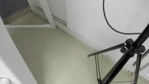 Snapshot of khris__evans chatting on 04-24-26, 10:50 Kris Evans online show from 04-24-26, 10:50