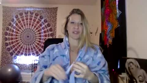 KELLYWILDNNOUT online show from 12-11-24, 06:42