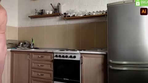 Snapshot of kiabigdick chatting on 03-05-25, 09:49 Hey Im Ivan everyday online 9am to 6pm 6 GMT Help me Reach K FollowerslPut your finger up online show from 03-05-25, 09:49