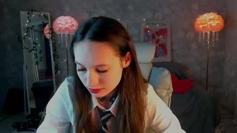 Kiana online show from 05-20-26, 07:20