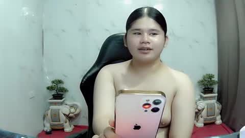 Your SweetGirl Ts online show from 02-12-25, 02:43