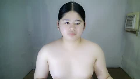 Your SweetGirl Ts online show from 03-10-25, 11:53