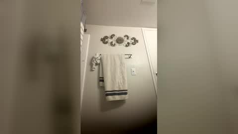 kiannaluv online show from 04-29-26, 01:26