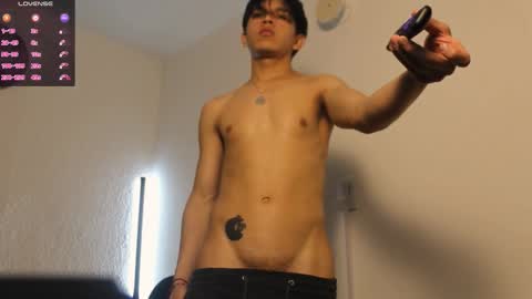 Adrian  Chlloe online show from 11-22-25, 09:58