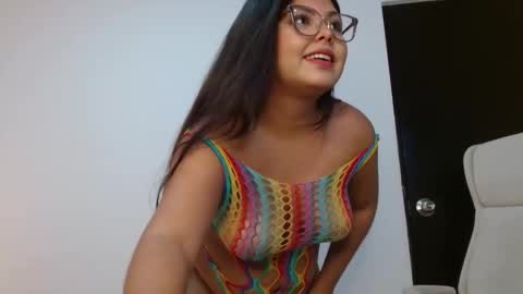 Snapshot of kiara2022 chatting on 03-04-26, 11:00 Kiara Evans online show from 03-04-26, 11:00