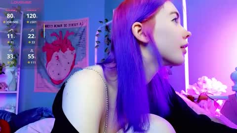 Kira online show from 10-21-25, 08:53