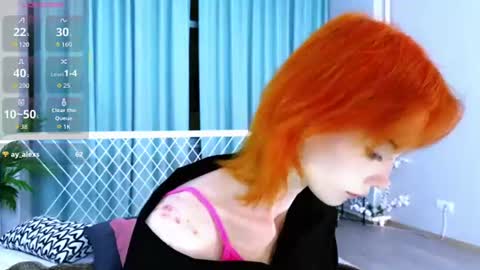 Snapshot of kiara_dream chatting on 07-01-26, 10:42 Kira online show from 07-01-26, 10:42