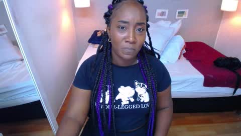 Kiara online show from 02-19-25, 12:25