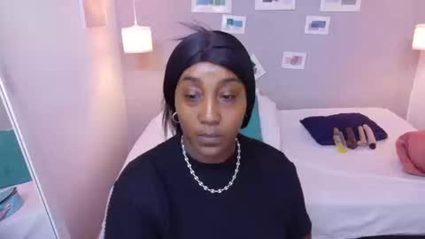 Snapshot of kiara_evanss chatting on 03-13-26, 08:59 Kiara online show from 03-13-26, 08:59