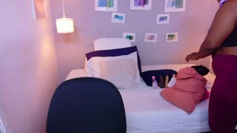 Kiara online show from 05-07-26, 12:27
