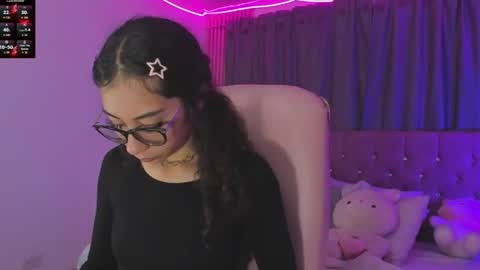 Snapshot of kiara_lovelyy chatting on 07-08-26, 03:44 Kiara online show from 07-08-26, 03:44