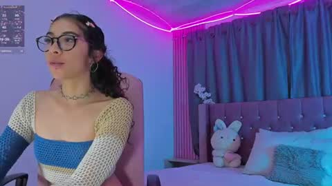 Snapshot of kiara_lovelyy chatting on 07-17-26, 03:57 Kiara online show from 07-17-26, 03:57