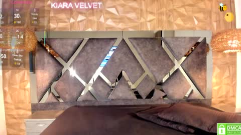 kiara_velvet__ online show from 04-01-26, 04:13