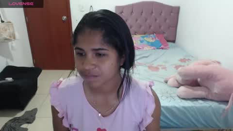 Snapshot of kiara_williamss chatting on 01-06-25, 10:05 Kiara online show from 01-06-25, 10:05