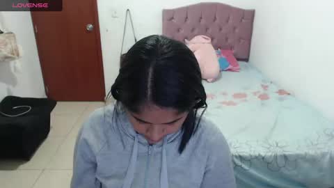 Snapshot of kiara_williamss chatting on 01-08-25, 12:38 Kiara online show from 01-08-25, 12:38