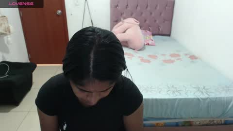 Snapshot of kiara_williamss chatting on 01-08-25, 06:09 Kiara online show from 01-08-25, 06:09