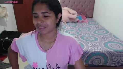Snapshot of kiara_williamss chatting on 01-15-25, 11:40 Kiara online show from 01-15-25, 11:40