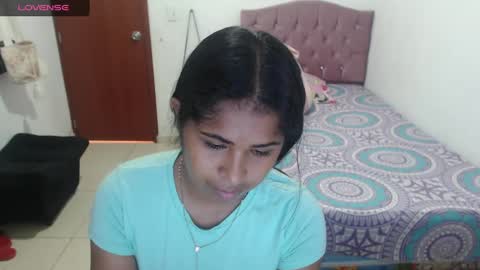 Snapshot of kiara_williamss chatting on 01-20-25, 07:46 Kiara online show from 01-20-25, 07:46