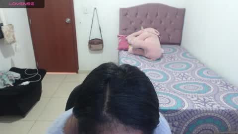 Snapshot of kiara_williamss chatting on 01-27-25, 06:52 Kiara online show from 01-27-25, 06:52