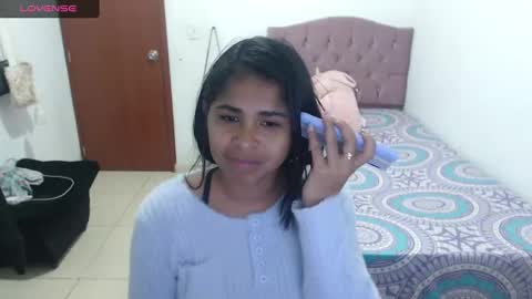 Snapshot of kiara_williamss chatting on 01-28-25, 12:26 Kiara online show from 01-28-25, 12:26