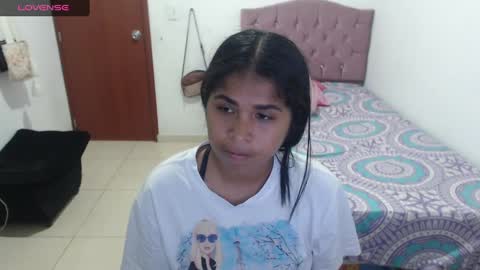 Snapshot of kiara_williamss chatting on 02-05-25, 10:33 Kiara online show from 02-05-25, 10:33