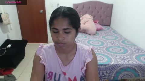 Snapshot of kiara_williamss chatting on 02-08-25, 04:14 Kiara online show from 02-08-25, 04:14