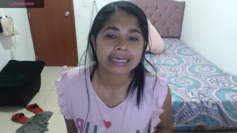 Snapshot of kiara_williamss chatting on 02-10-25, 12:41 Kiara online show from 02-10-25, 12:41