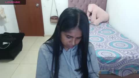 Snapshot of kiara_williamss chatting on 02-25-25, 09:24 Kiara online show from 02-25-25, 09:24