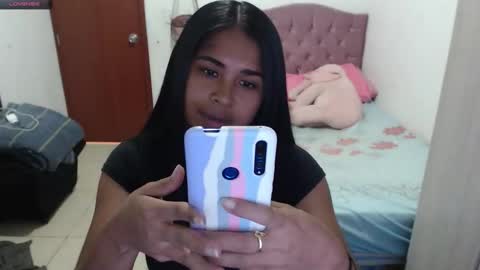 Snapshot of kiara_williamss chatting on 10-29-25, 06:53 Kiara online show from 10-29-25, 06:53