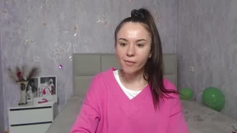 Snapshot of kiaracriegs chatting on 01-25-25, 10:28 Kara online show from 01-25-25, 10:28