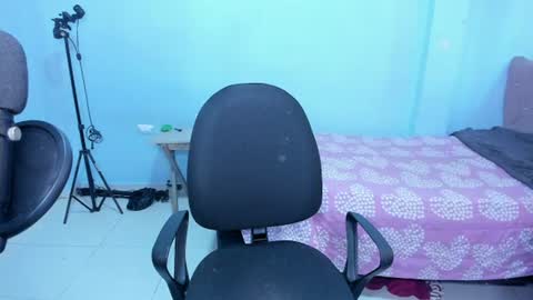 Snapshot of kiarasexy26 chatting on 07-13-26, 05:16 kiarasexy26 online show from 07-13-26, 05:16