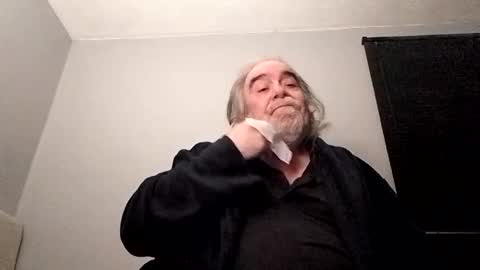 Snapshot of kickinme chatting on 03-10-25, 05:11 KICKINME online show from 03-10-25, 05:11