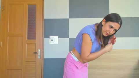 Snapshot of kiera_thomas chatting on 02-03-25, 08:46 KIERA 31 online show from 02-03-25, 08:46