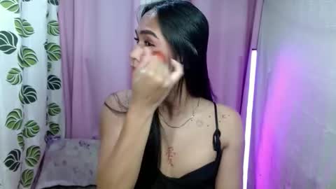 Snapshot of kieshagray chatting on 12-17-25, 06:14 kiesha online show from 12-17-25, 06:14