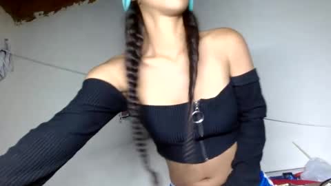 Snapshot of kiiara_browm chatting on 07-10-26, 02:49 kiiara browm online show from 07-10-26, 02:49