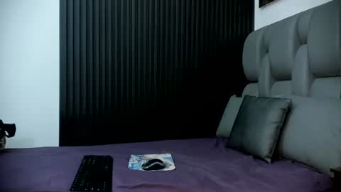Snapshot of kiiaraamoon chatting on 06-23-26, 03:26 Kiara online show from 06-23-26, 03:26