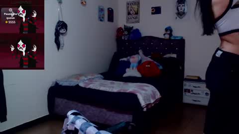 Snapshot of kiki_cams chatting on 07-06-26, 03:03 kIKI online show from 07-06-26, 03:03