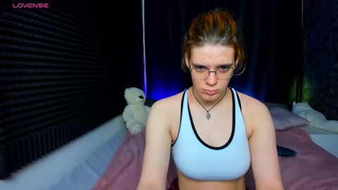 Kiki online show from 01-20-25, 10:29