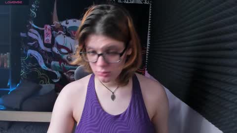 Kiki online show from 03-05-25, 11:06