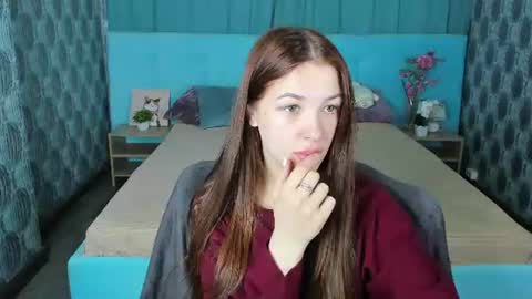 Snapshot of kiki_shanel chatting on 07-15-26, 12:49 Kiki online show from 07-15-26, 12:49