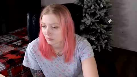 Snapshot of kiki_shay chatting on 01-09-26, 09:49 Kiki online show from 01-09-26, 09:49