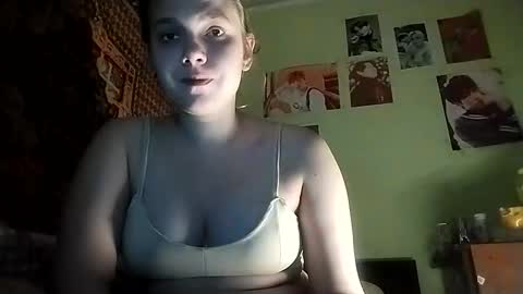 Snapshot of kikibang_ chatting on 01-12-26, 08:47 kikibang_ online show from 01-12-26, 08:47